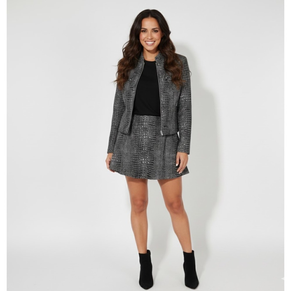 Vintage MESMERIZE Women Black Silver Crocodile Embossed Jacket‎ and Skort XS